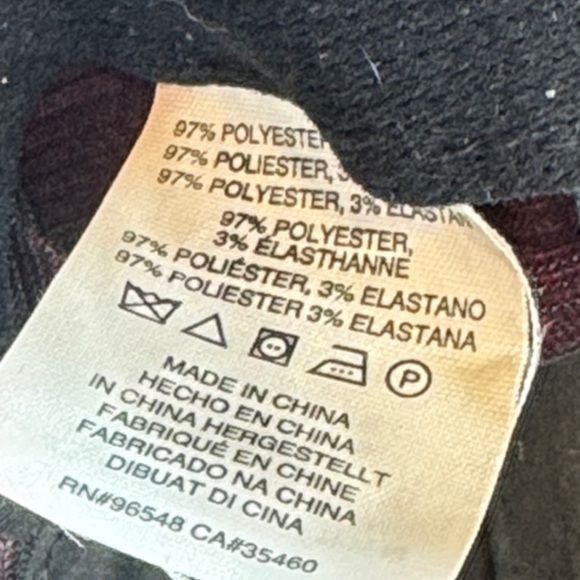 Oakley Red and Black Logo Cap - Picture 6 of 8